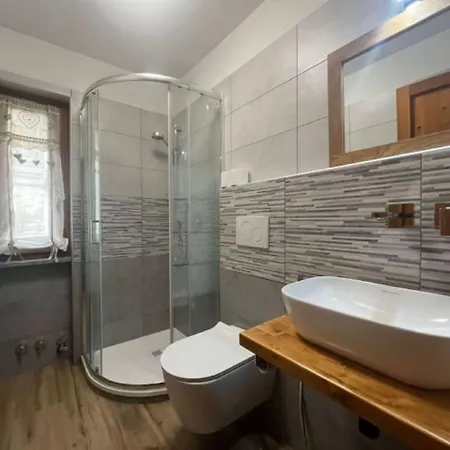 Casa Camos Cervinia アパート *