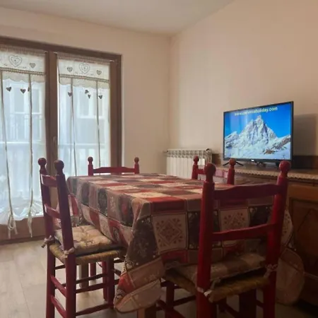 Casa Camos Cervinia * ブレウイル・チェルヴィナイア
