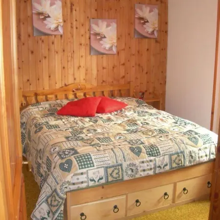 アパート Casa Camos Cervinia ブレウイル・チェルヴィナイア